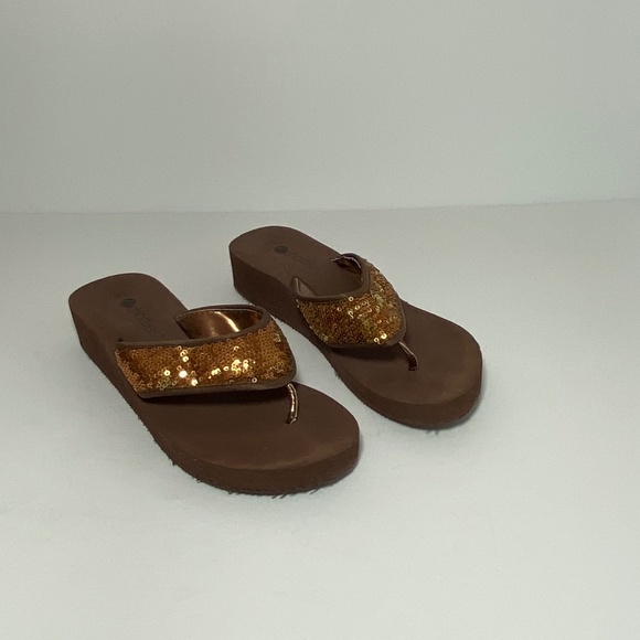 Sparkle Sequin Flip Flops Women's Size: 5/6 FREE w/bundle - Picture 5 of 11